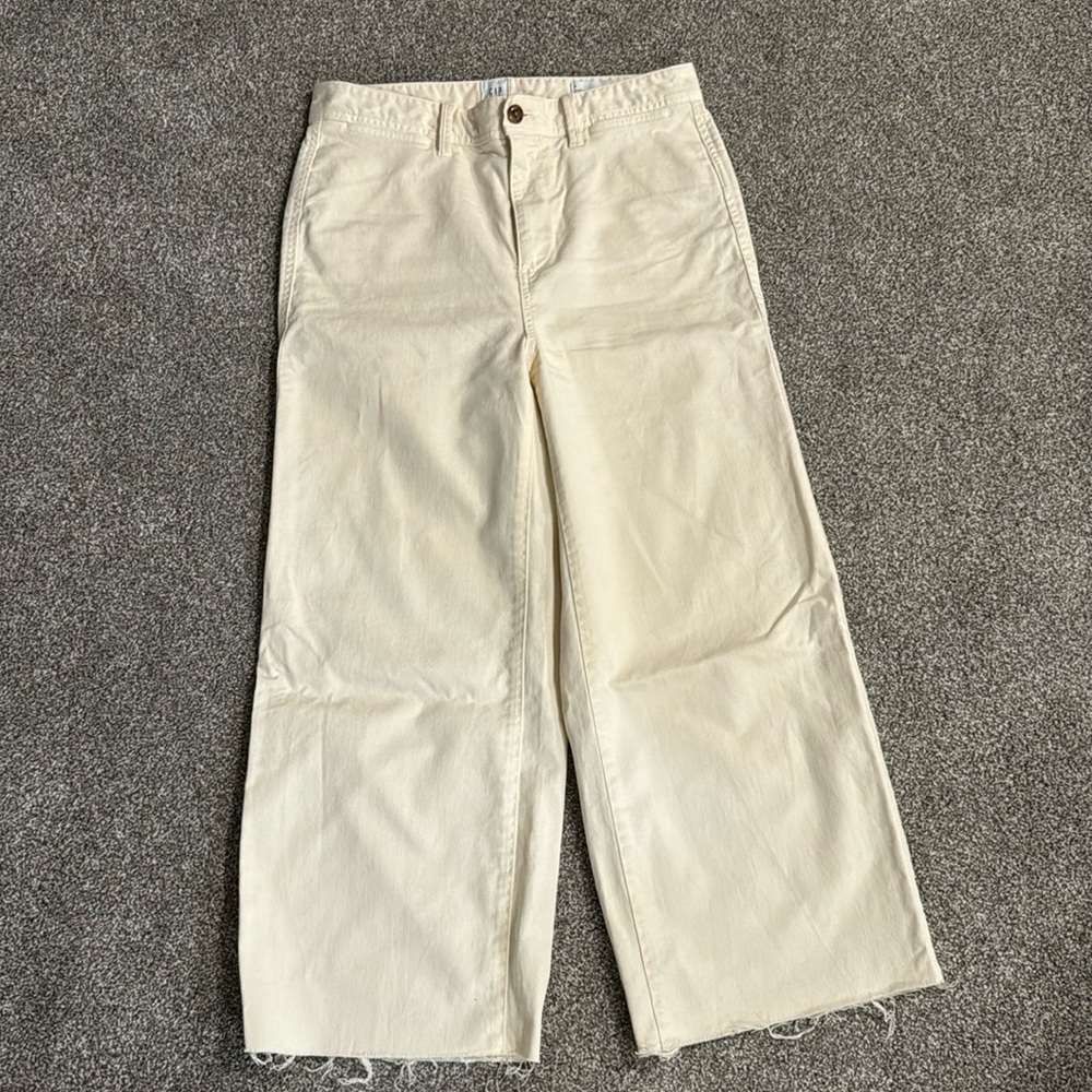 Gap stretchy jeans, size 8 wide leg